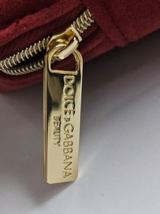 Dolce & Gabbana Red Velvet Cosmetic Bag - Picture 3 of 4